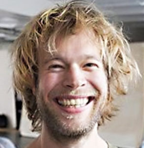 dani_face